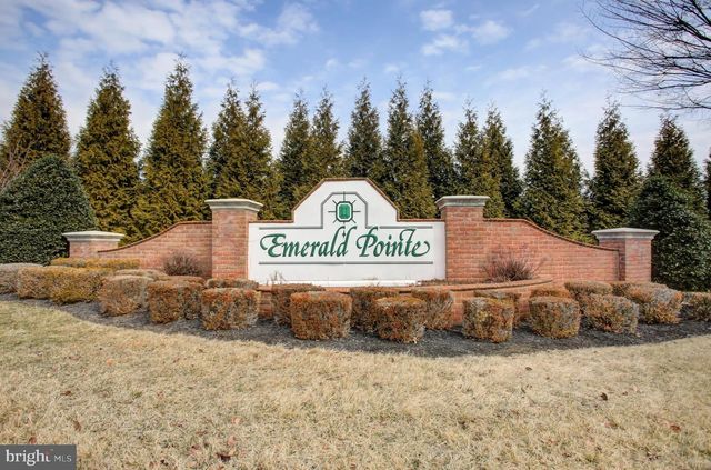 19446 SAPPHIRE DR, Hagerstown, MD 21742