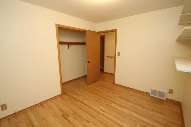 1609 N 71st STREET, Wauwatosa, WI 53213