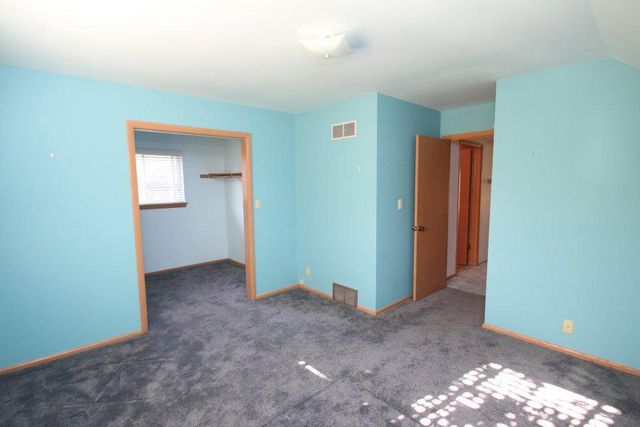 1609 N 71st STREET, Wauwatosa, WI 53213