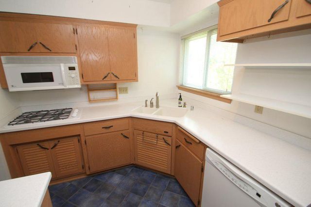 1609 N 71st STREET, Wauwatosa, WI 53213