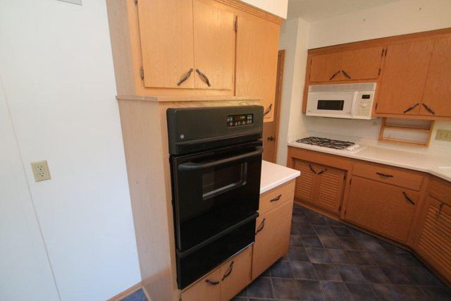 1609 N 71st STREET, Wauwatosa, WI 53213