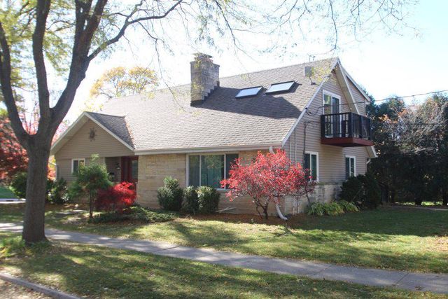 1609 N 71st STREET, Wauwatosa, WI 53213