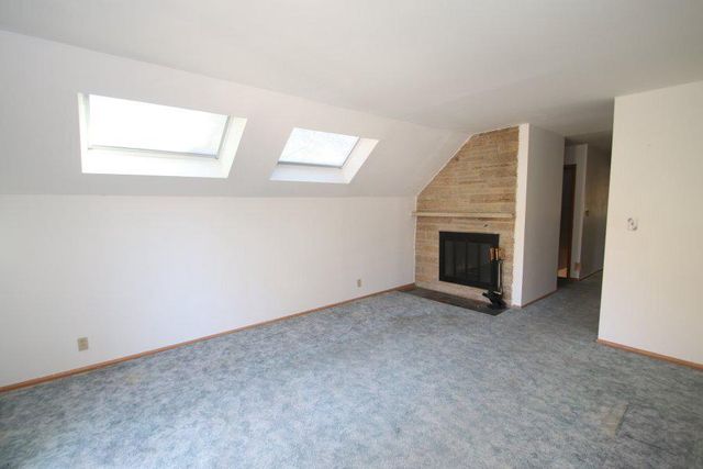 1609 N 71st STREET, Wauwatosa, WI 53213