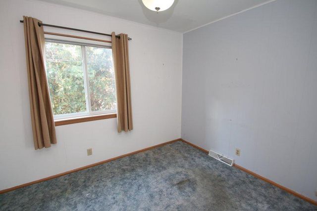 1609 N 71st STREET, Wauwatosa, WI 53213