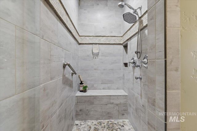 24053 Pheasant Ridge Ct., Middleton, ID 83664