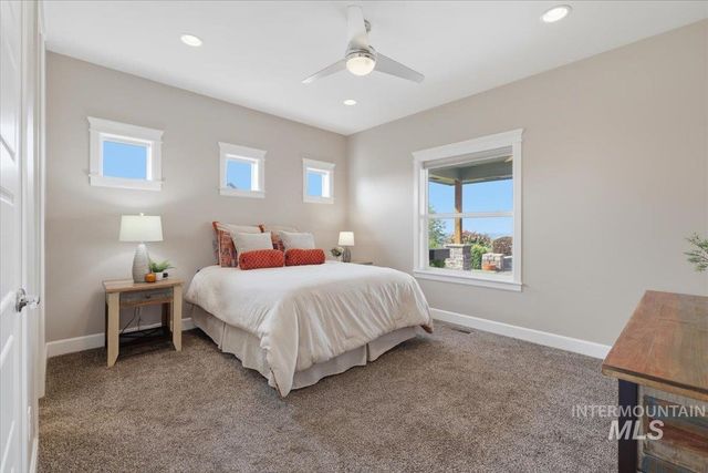 24053 Pheasant Ridge Ct., Middleton, ID 83664
