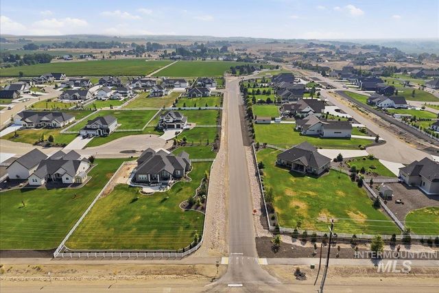 24053 Pheasant Ridge Ct., Middleton, ID 83664