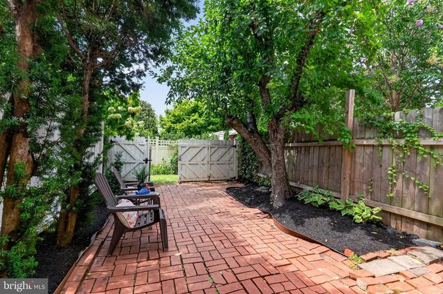 415 S LEE ST, Alexandria, VA 22314
