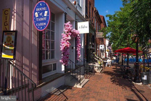 415 S LEE ST, Alexandria, VA 22314