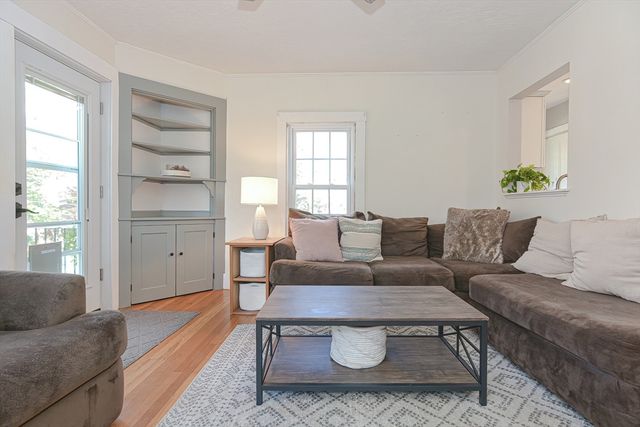 204 Front 2, Weymouth, MA 02189