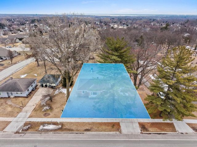 1220 PINECREST ROAD, Green Bay, WI 54313