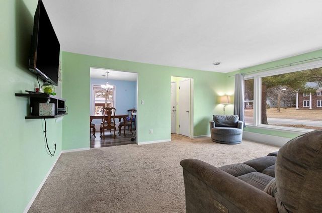 1220 PINECREST ROAD, Green Bay, WI 54313