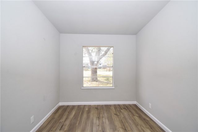 5913 Lucille Dr, Corpus Christi, TX 78412