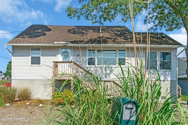 19 Ardmore Drive, Brick, NJ 08723