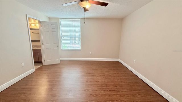 524 ORANGE DRIVE 11, Altamonte Springs, FL 32701