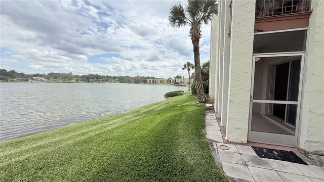 524 ORANGE DRIVE 11, Altamonte Springs, FL 32701