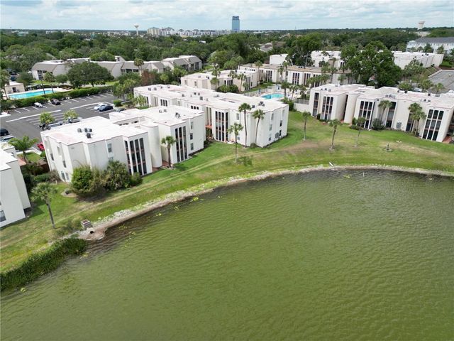 524 ORANGE DRIVE 11, Altamonte Springs, FL 32701