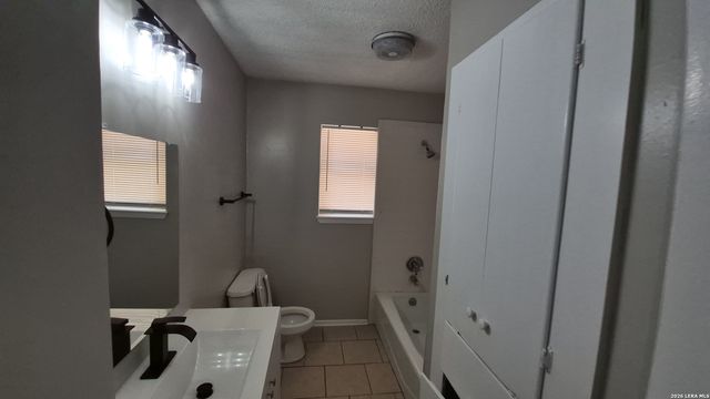 11914 Alamo Blanco, San Antonio, TX 78233