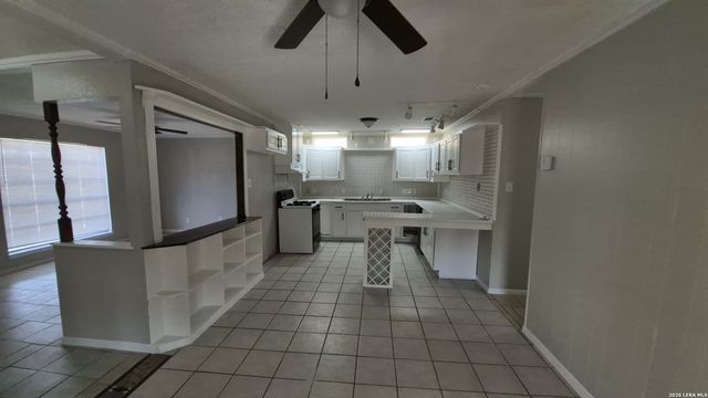 11914 Alamo Blanco, San Antonio, TX 78233