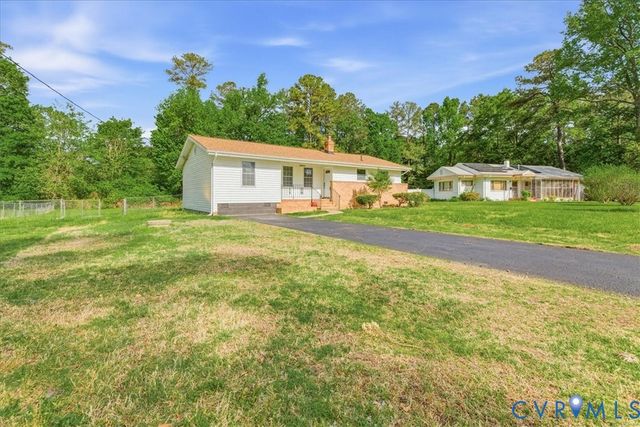 2732 Homestead Dr, Petersburg, VA 23805