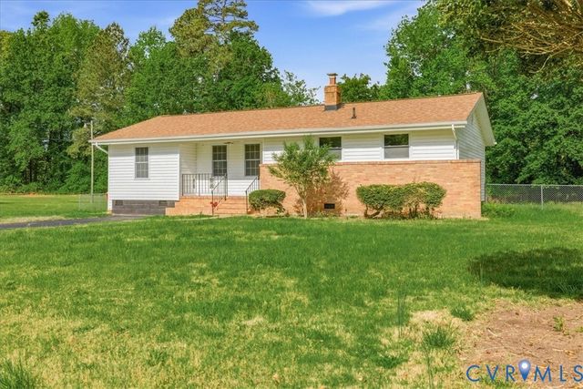 2732 Homestead Dr, Petersburg, VA 23805