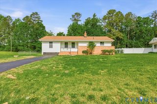 2732 Homestead Dr, Petersburg, VA 23805