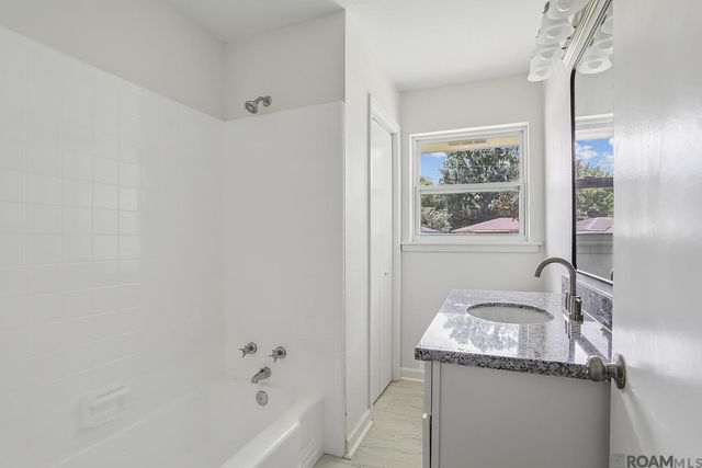 3076 Elgin St, Baton Rouge, LA 70805