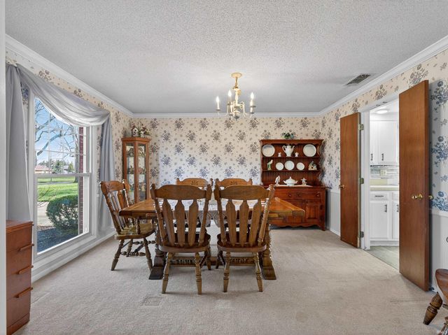 1924 Colony Drive, Fort Wayne, IN 46825