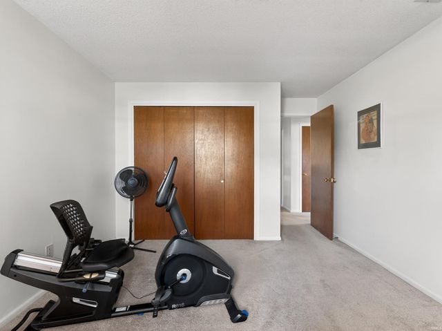 1924 Colony Drive, Fort Wayne, IN 46825