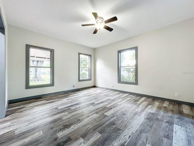 210 15TH STREET E, Bradenton, FL 34208