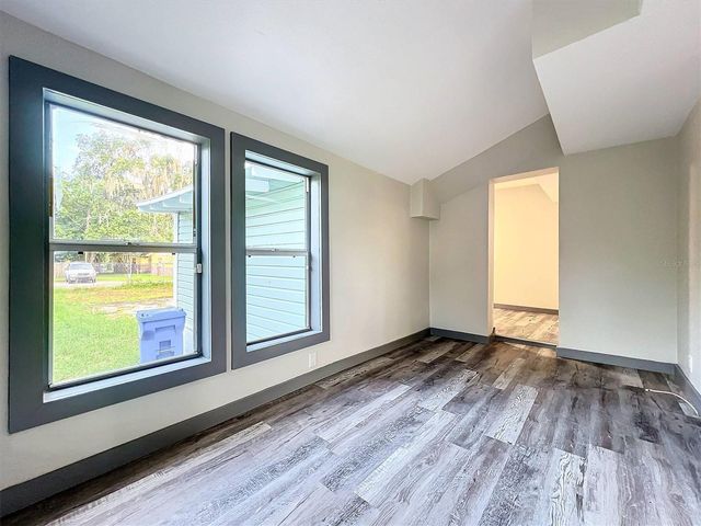 210 15TH STREET E, Bradenton, FL 34208