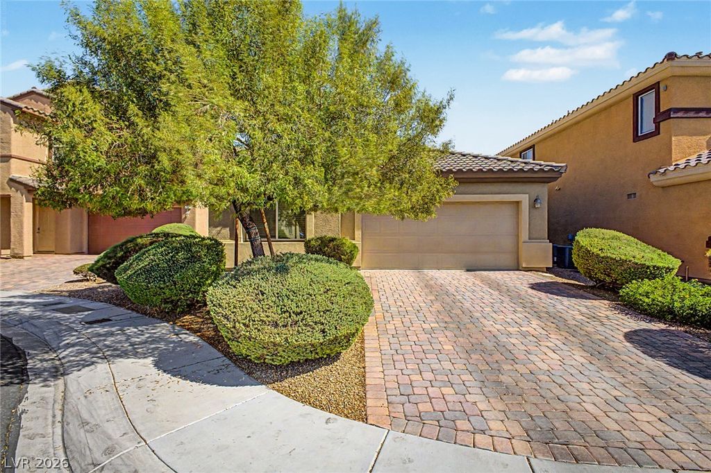 32 Buffalo Gap Court, North Las Vegas, NV 89084 — exterior
