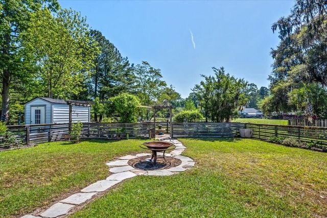 5411 Woodbreeze Drive, North Charleston, SC 29420