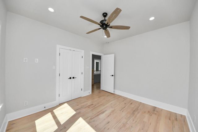 6320 Milwee Street B, Houston, TX 77092