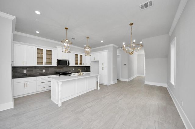 6320 Milwee Street B, Houston, TX 77092