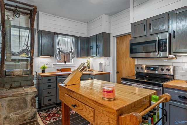 20600 Scenic Highway, Mentone, AL 35984