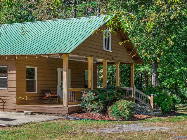 20600 Scenic Highway, Mentone, AL 35984