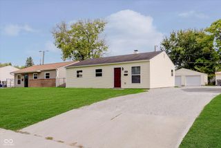 2601 Manlove, Indianapolis, IN 46218