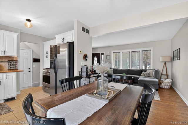 622 Elizabeth Street, Milford Village, MI 48381