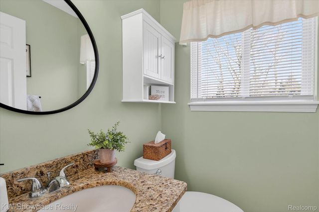 622 Elizabeth Street, Milford Village, MI 48381