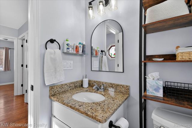 622 Elizabeth Street, Milford Village, MI 48381