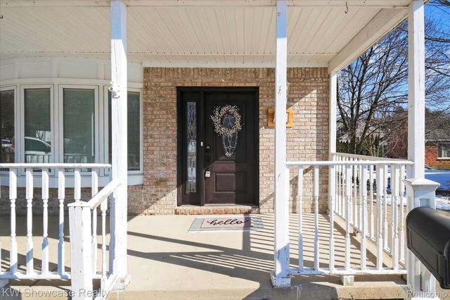 622 Elizabeth Street, Milford Village, MI 48381