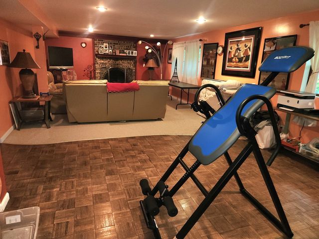 1629 Holly Lane, Darien, IL 60561