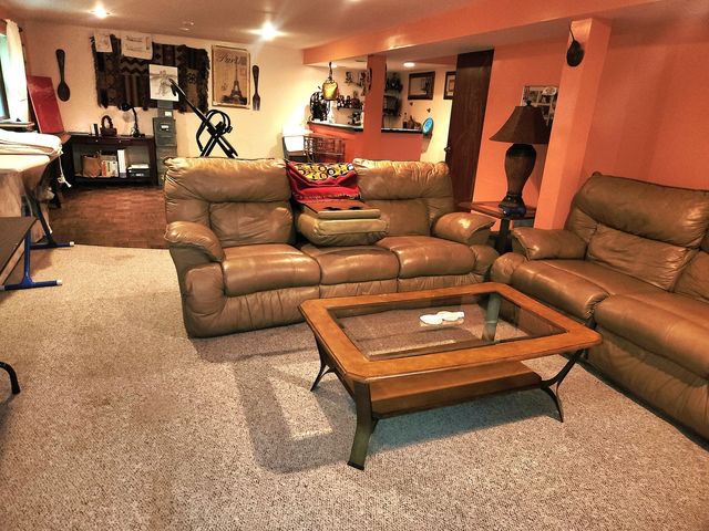 1629 Holly Lane, Darien, IL 60561