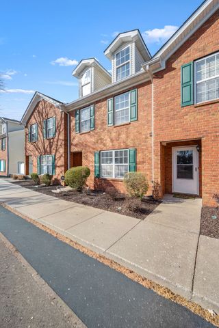 3028 Prater Ct, Murfreesboro, TN 37128