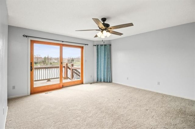 611 NE La Costa Street, Lee's Summit, MO 64064