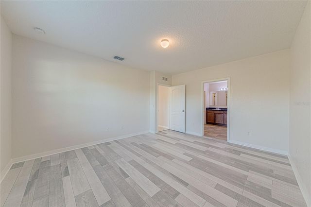 16647 BROADFORD LANE, Clermont, FL 34714