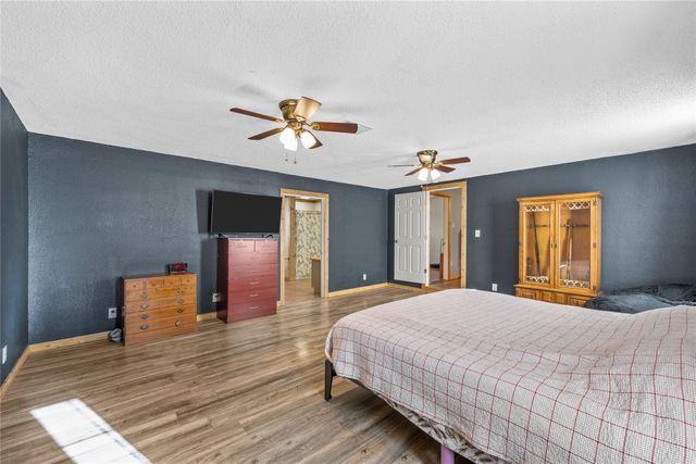 239 Wildwood Avenue, Elm Mott, TX 76640