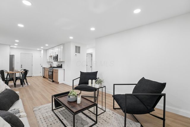 3115 Houston Drive, Columbus, OH 43207