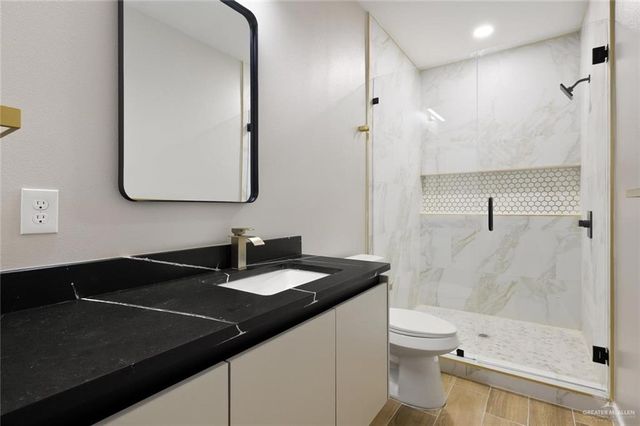 105 San Jose Drive 4, Mission, TX 78572